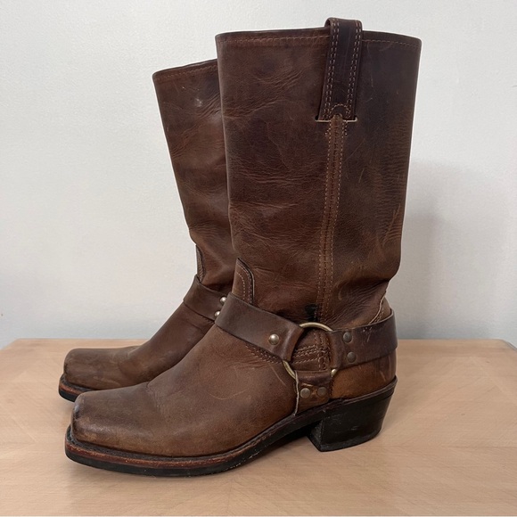 Frye Shoes - Frye Harness 12R Boots Women's 8 Full Grain Leather Pull On Buckle Western Moto